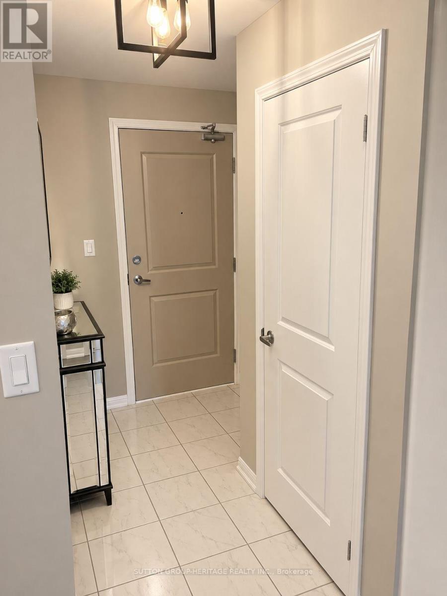 210 - 84 Aspen Springs Drive, Clarington, Ontario  L1C 0V3 - Photo 3 - E13876722