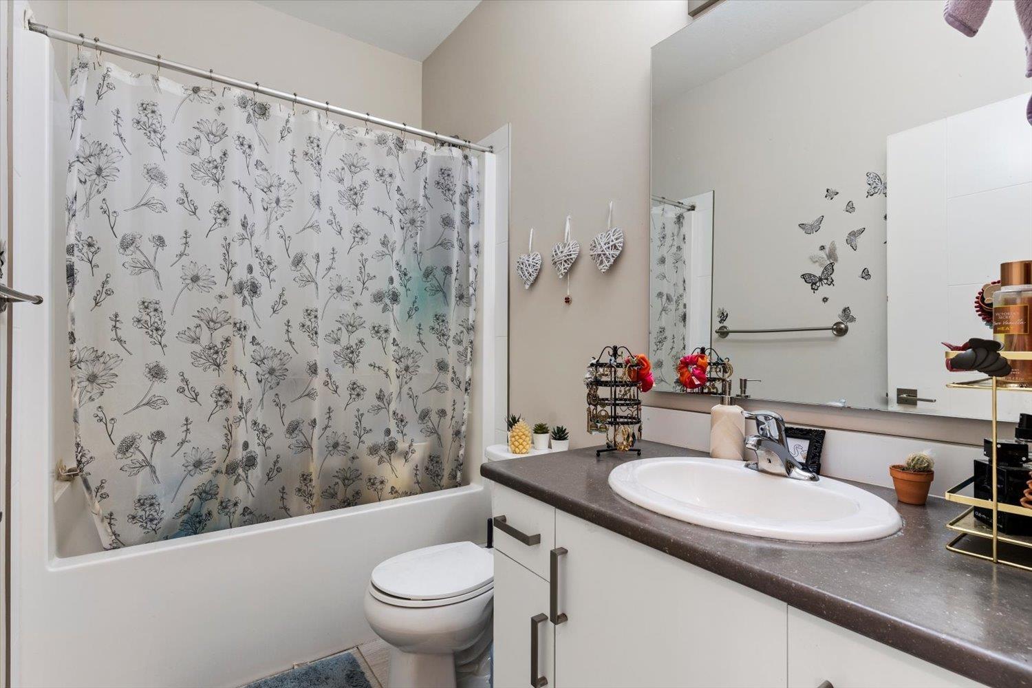 12 8413 MIDTOWN WAY|Chilliwack Proper South