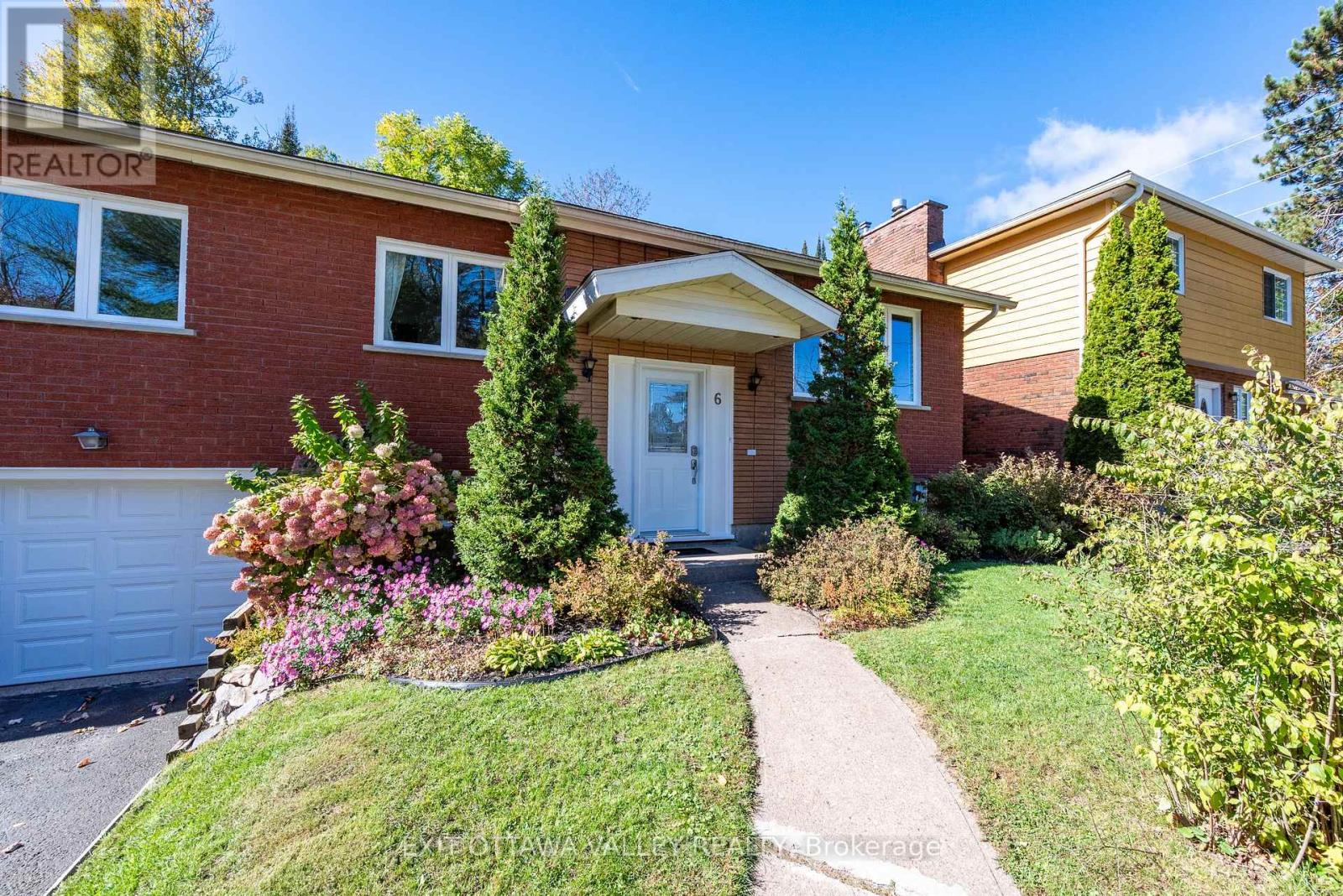 6 Sumac Court, Deep River, Ontario K0J 1P0 - Photo 4 - X13876456