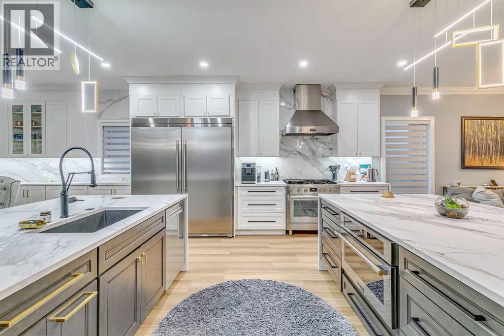 63 Prominence Point SW, Calgary, Alberta  T3H 3E8 - Photo 11 - A2350469