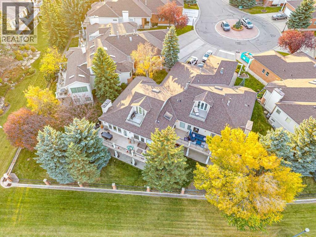 63 Prominence Point SW, Calgary, Alberta  T3H 3E8 - Photo 47 - A2350469