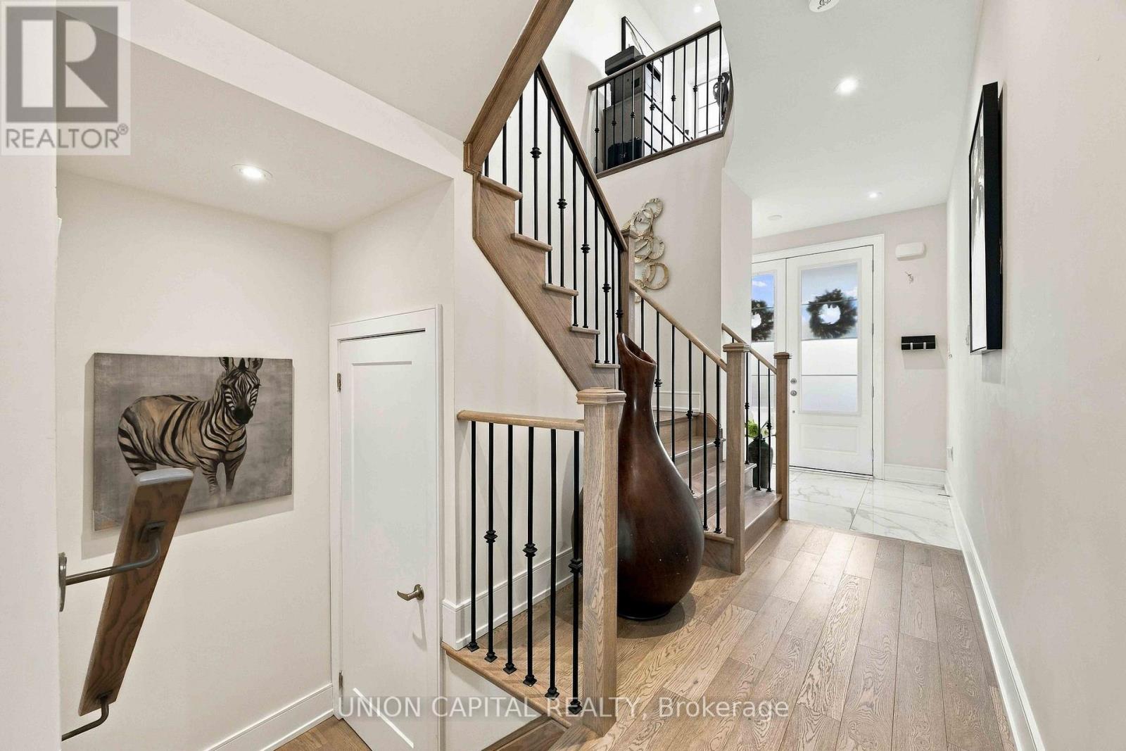 297 Seaview Heights, East Gwillimbury, Ontario  L9N 0Z1 - Photo 4 - N13876500