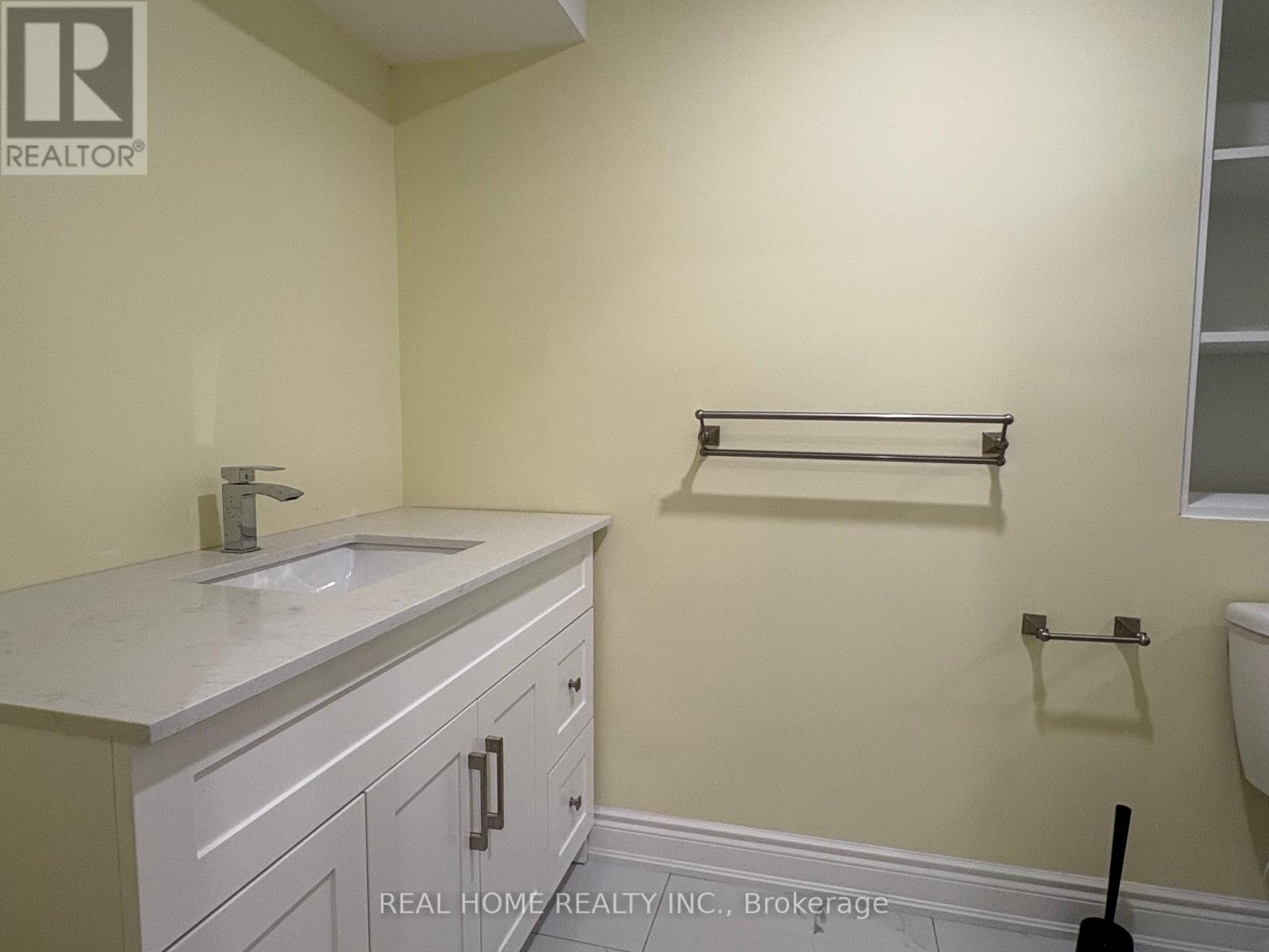 Lower Level - 34 Lagani Avenue, Richmond Hill (Doncrest), Ontario  L4B 3E1 - Photo 23 - N13876520