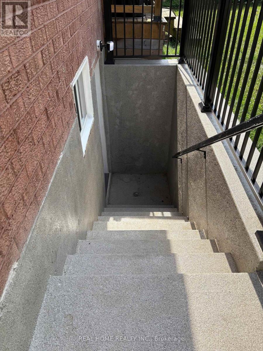 Lower Level - 34 Lagani Avenue, Richmond Hill (Doncrest), Ontario  L4B 3E1 - Photo 5 - N13876520