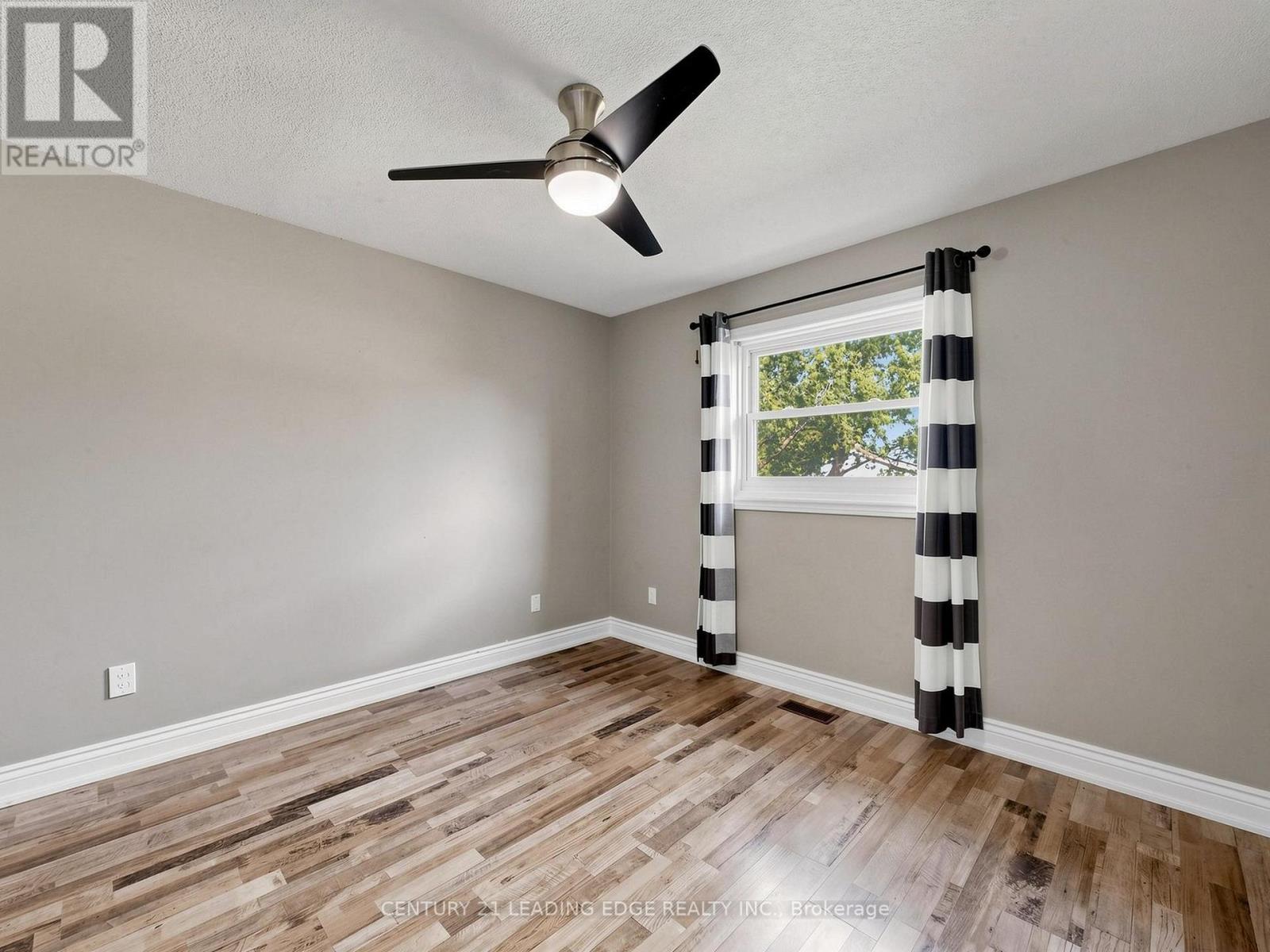 97 Tulip Street, Georgina, Ontario  L4P 1C6 - Photo 38 - N13876546