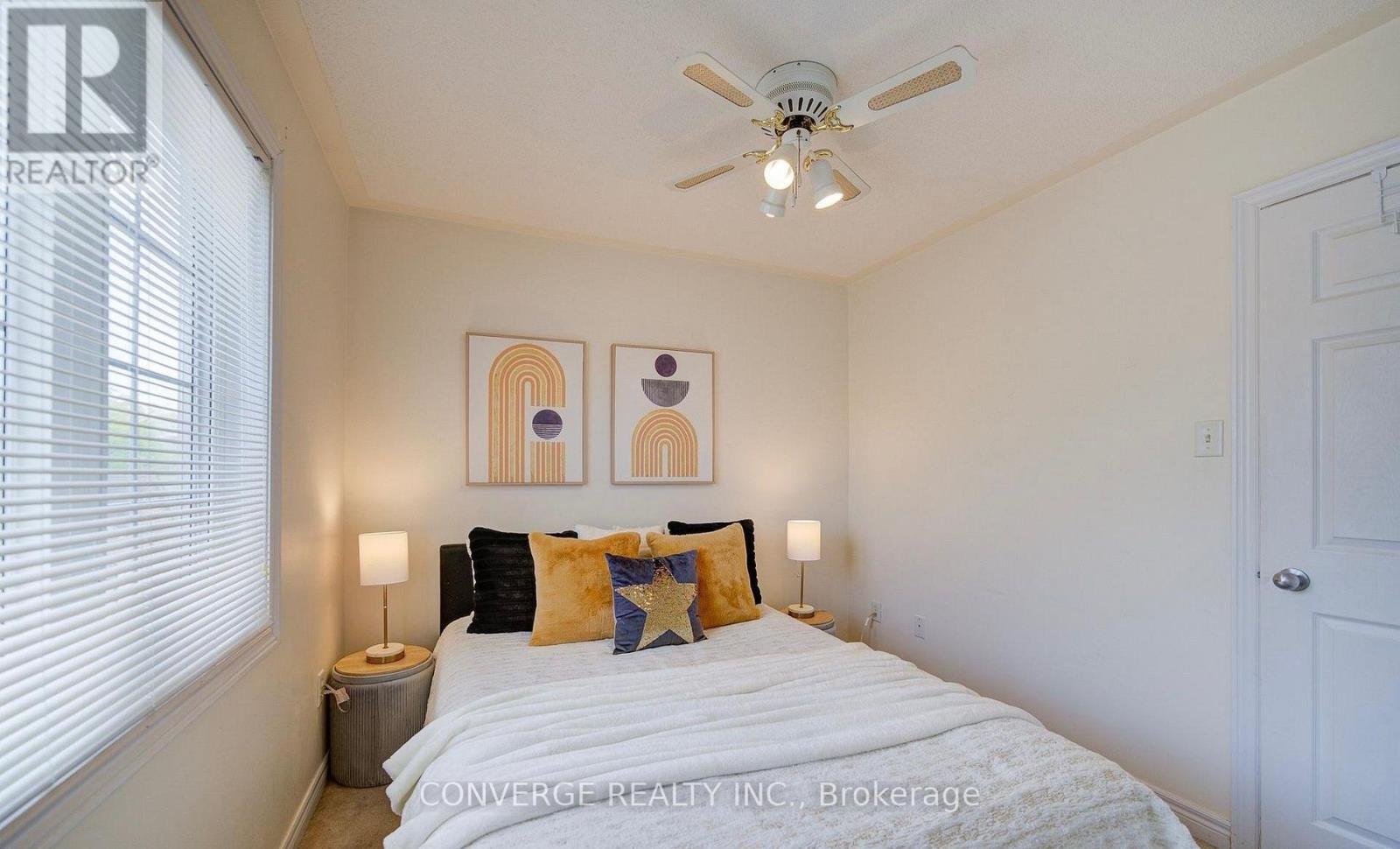 Coach House - 29 Cardrew Street, Markham, Ontario  L6B 1G2 - Photo 5 - N13876658