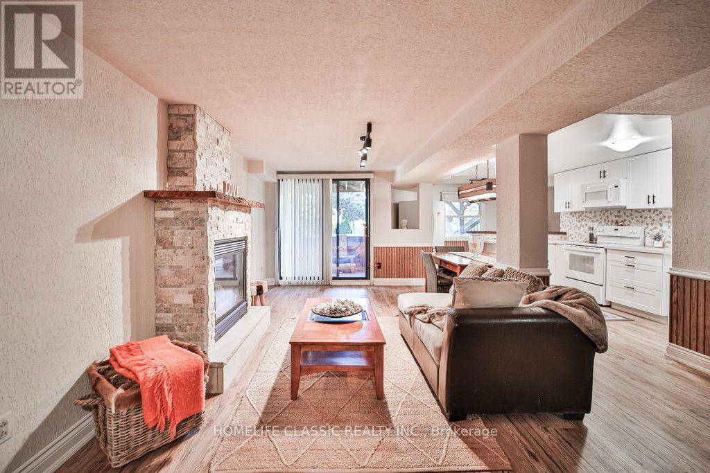 427 Crossland Gate, Newmarket, Ontario  L3X 1B9 - Photo 14 - N13876660
