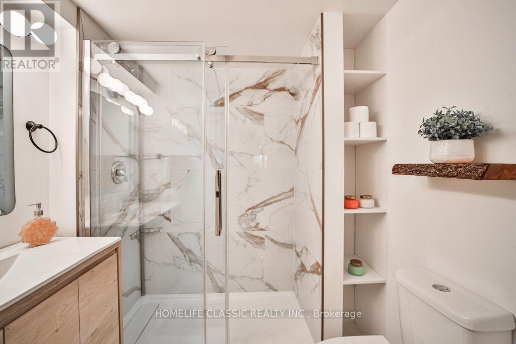 427 Crossland Gate, Newmarket, Ontario  L3X 1B9 - Photo 19 - N13876660
