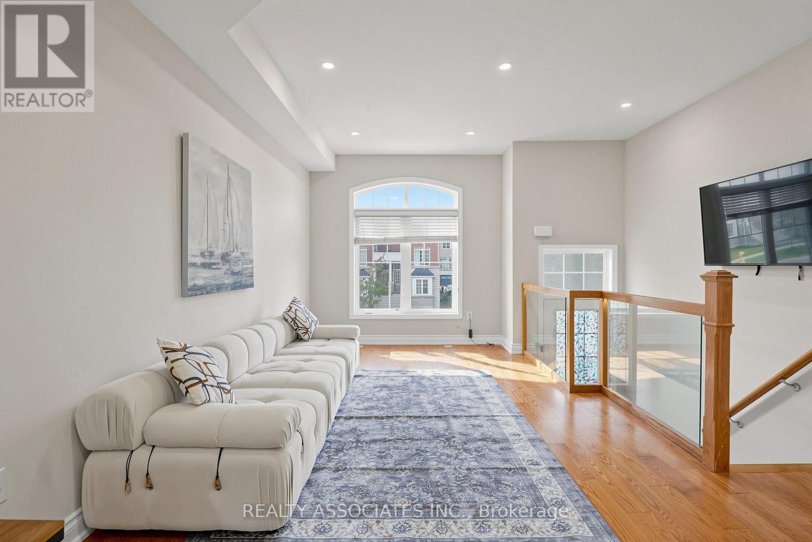 297 Delray Drive, Markham, Ontario  L6E 0P8 - Photo 6 - N13876694