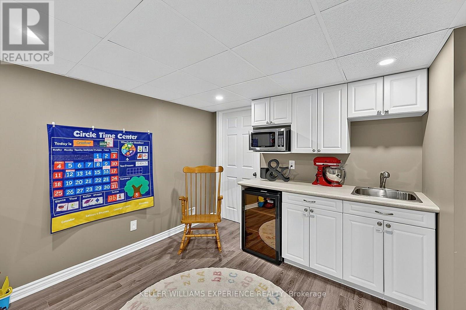 73 Latimer Avenue, Essa, Ontario  L0M 1B5 - Photo 36 - N13876800