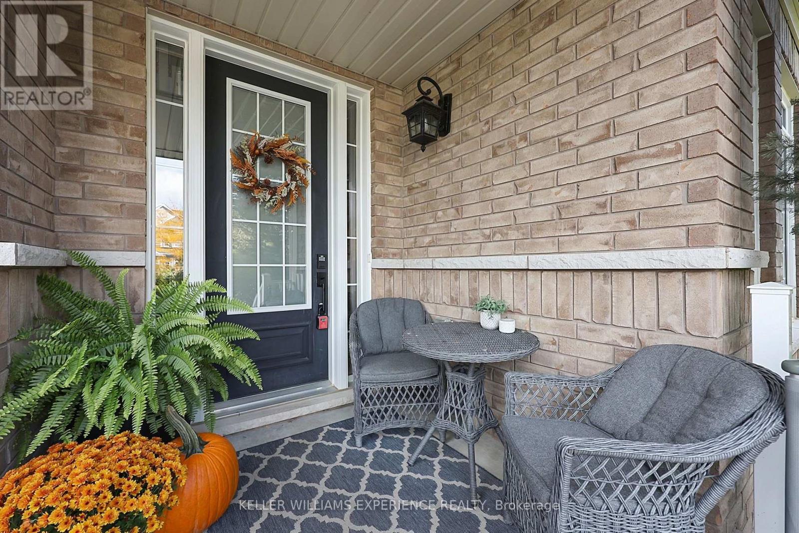 73 Latimer Avenue, Essa, Ontario  L0M 1B5 - Photo 6 - N13876800