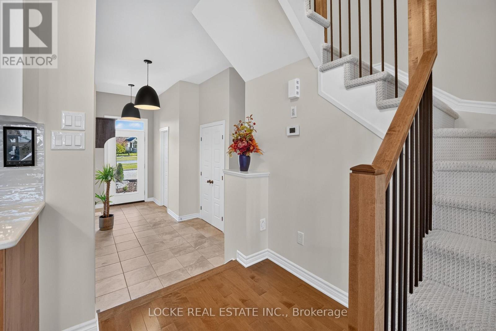 748 Cap Diamant Way, Ottawa, Ontario  K4A 1J9 - Photo 3 - X13876502