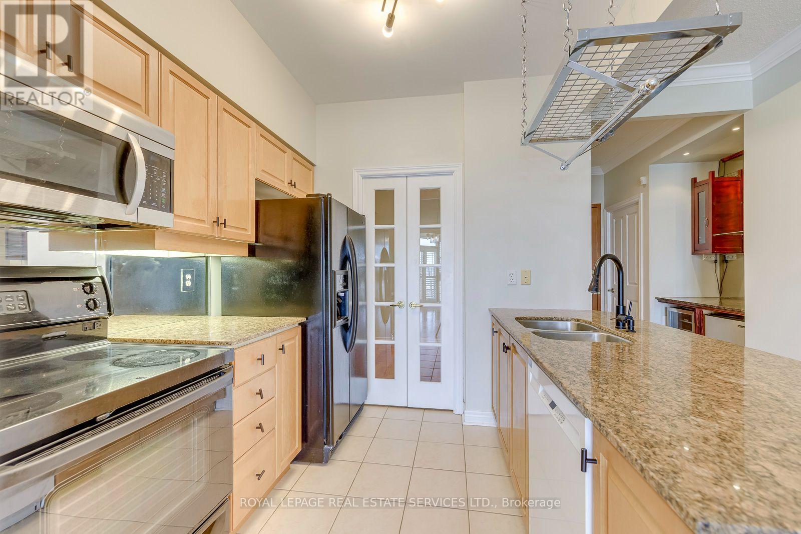 Uph5 - 60 Old Mill Road, Oakville, Ontario  L6J 7V9 - Photo 16 - W13876468