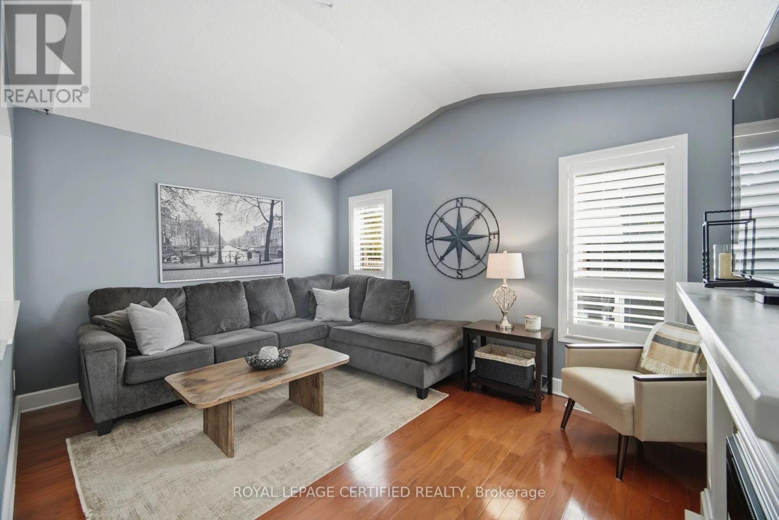 106 Ballantine Drive, Halton Hills, Ontario  L7G 6M7 - Photo 15 - W13876508