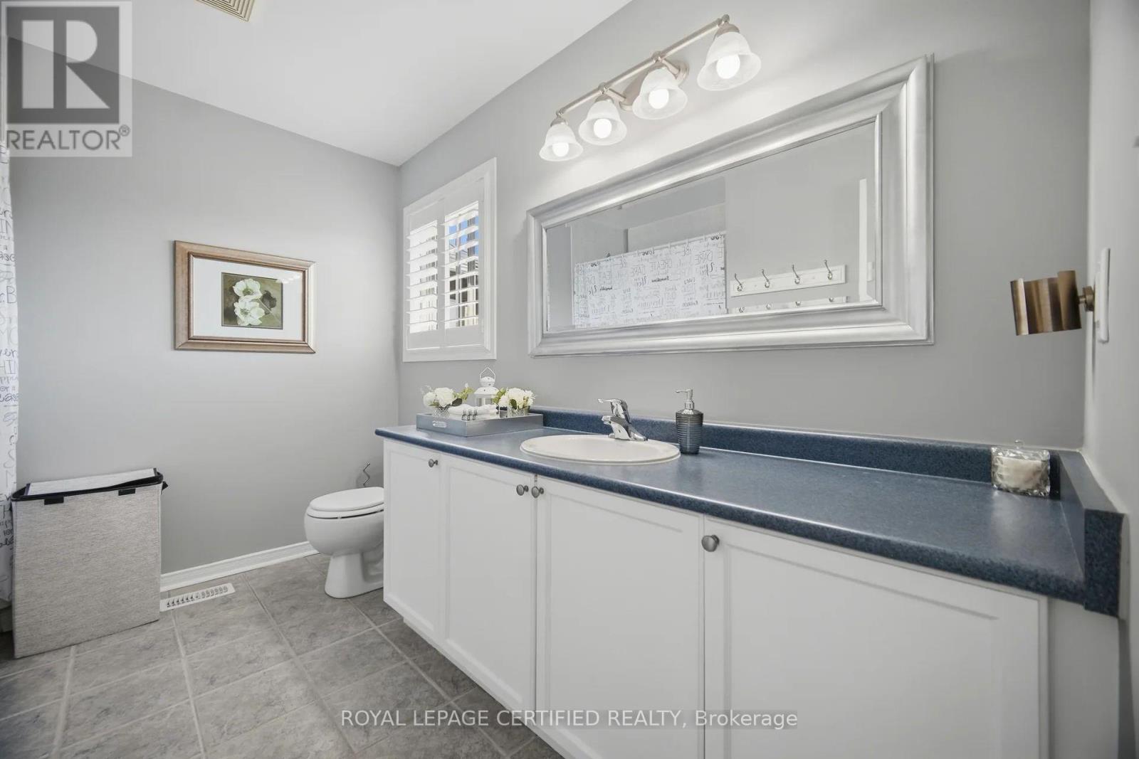 106 Ballantine Drive, Halton Hills, Ontario  L7G 6M7 - Photo 24 - W13876508