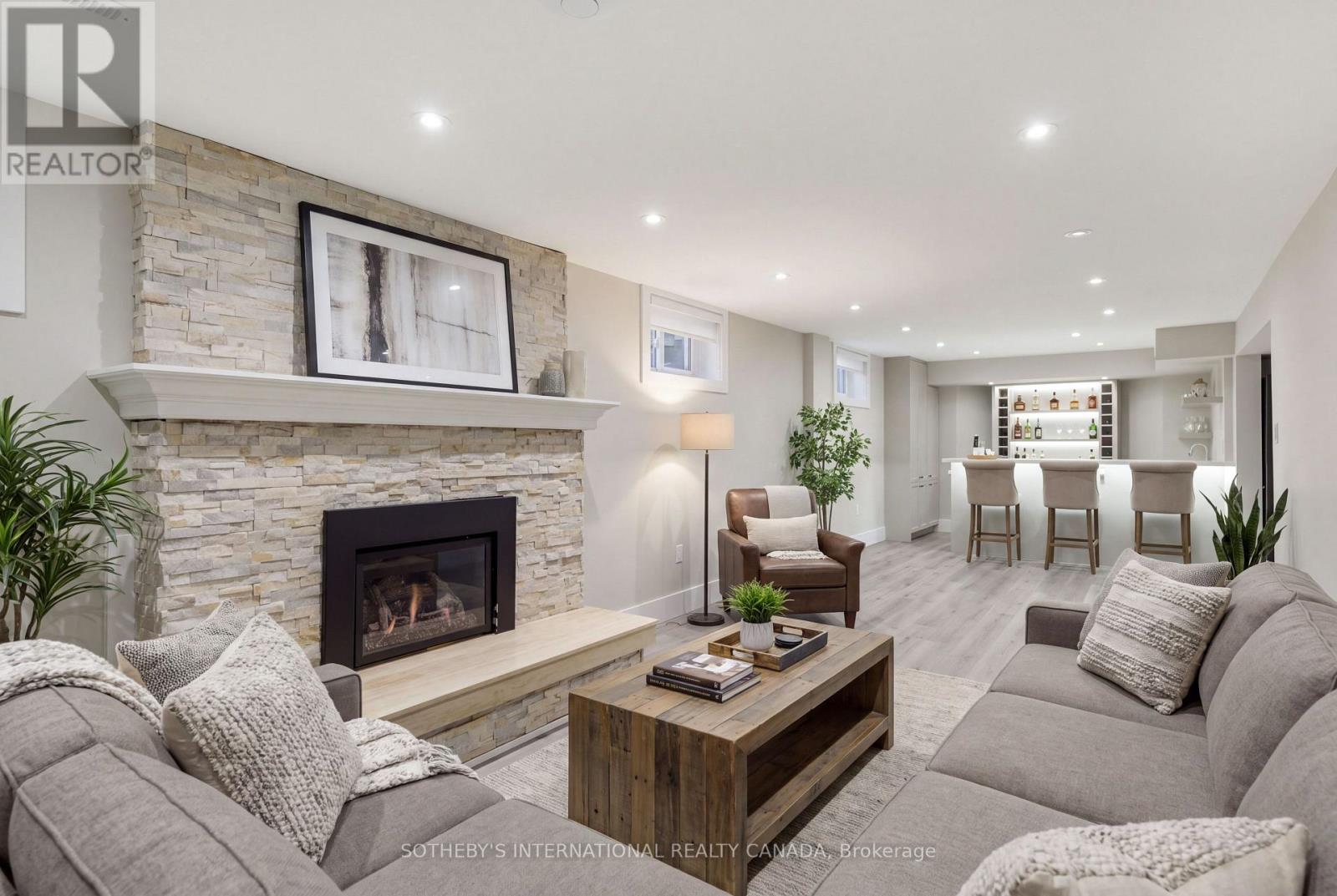 1816 Paddock Crescent, Mississauga, Ontario  L5L 3E4 - Photo 38 - W13876548