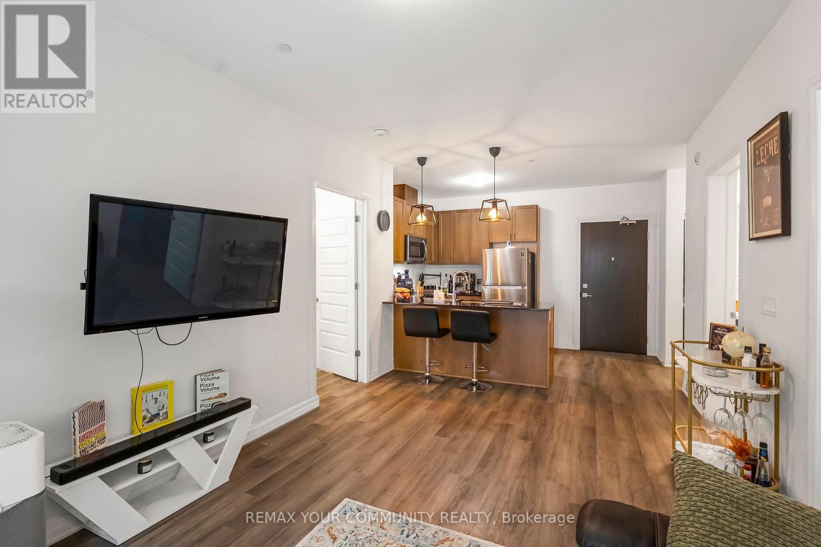 110 - 102 Grovewood Common Circle, Oakville, Ontario  L6H 0X2 - Photo 5 - W13876594