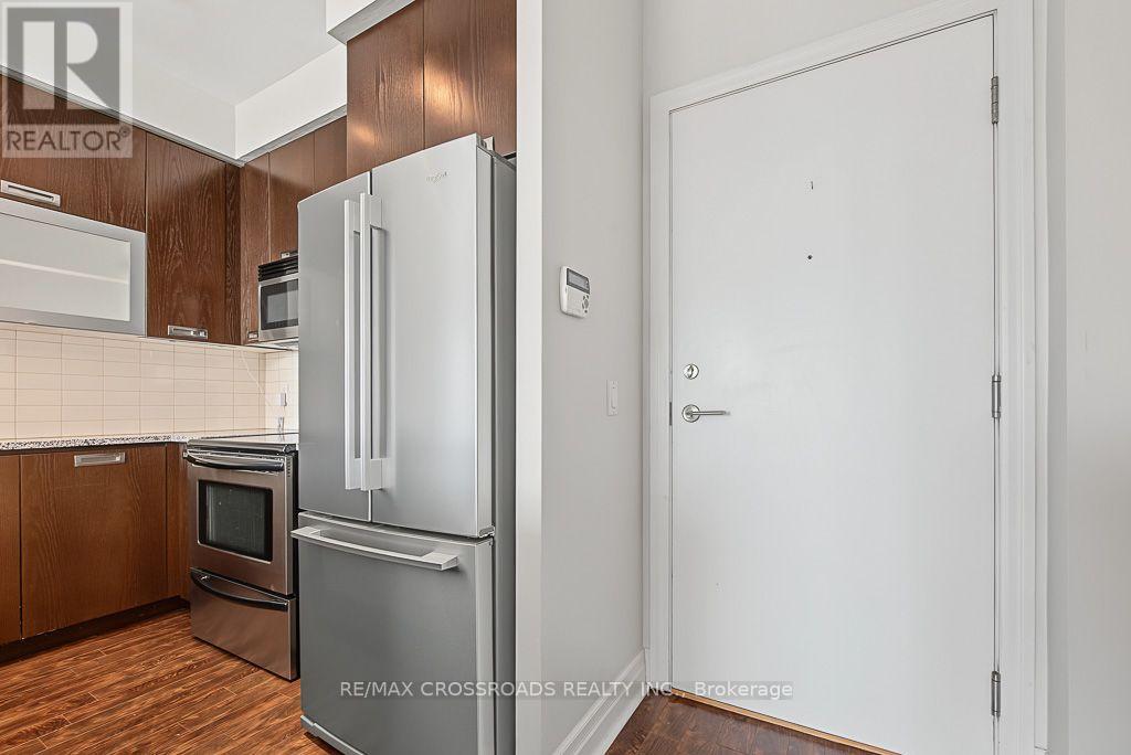 613 - 20 Gothic Avenue, Toronto, Ontario  M6P 1T5 - Photo 17 - W13876600