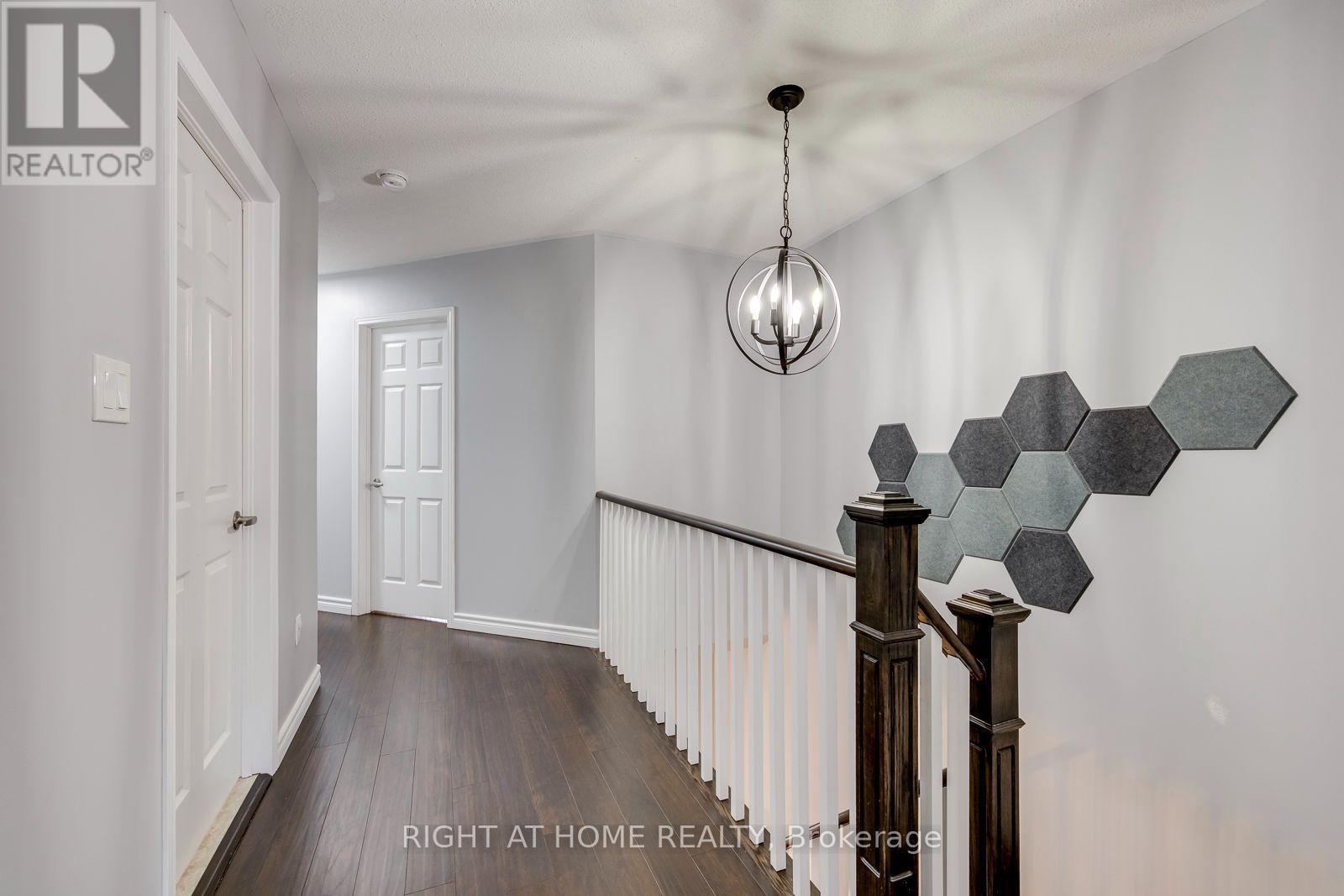 2416 Lazio Lane, Oakville, Ontario  L6M 4P4 - Photo 15 - W13876606