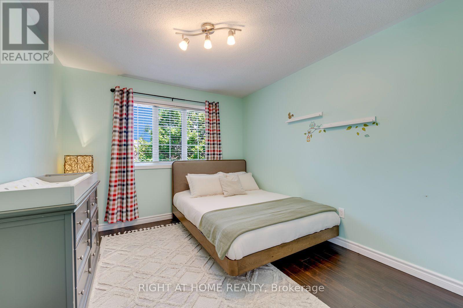 2416 Lazio Lane, Oakville, Ontario  L6M 4P4 - Photo 22 - W13876606