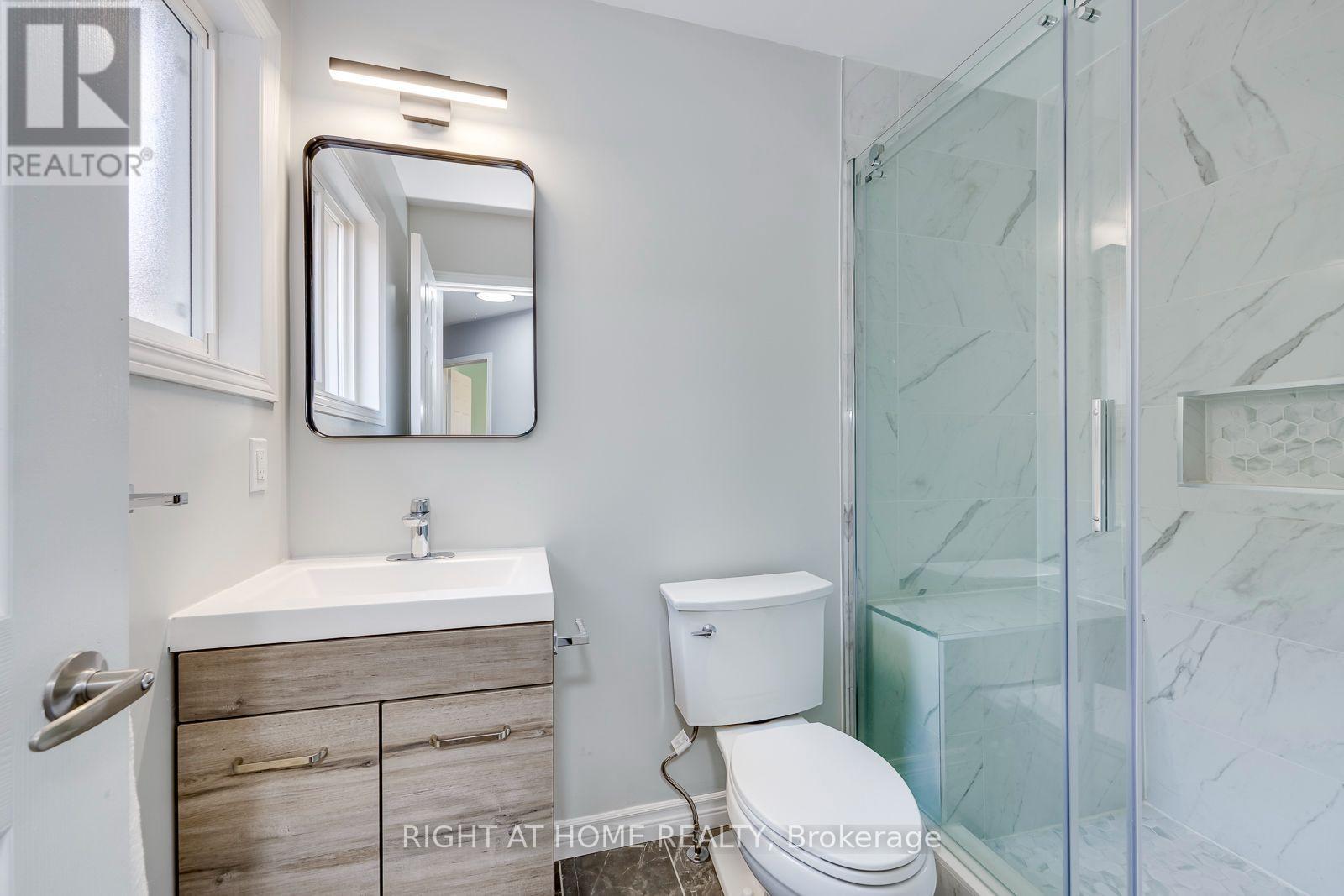 2416 Lazio Lane, Oakville, Ontario  L6M 4P4 - Photo 25 - W13876606