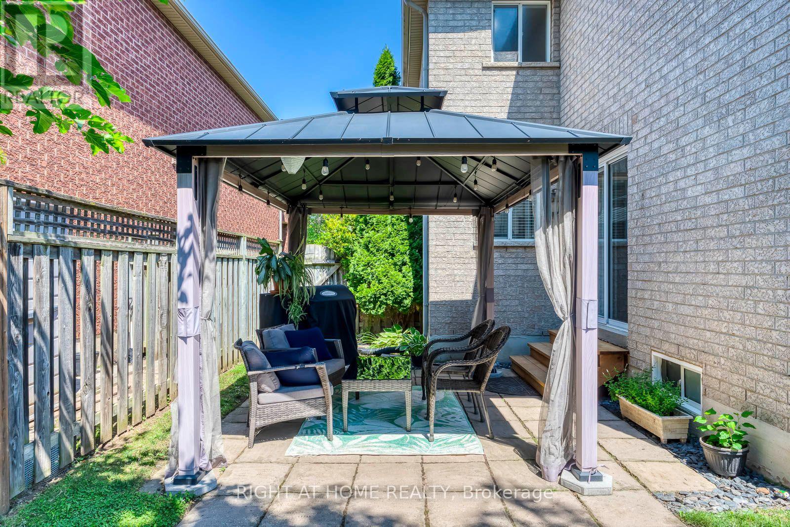 2416 Lazio Lane, Oakville, Ontario  L6M 4P4 - Photo 38 - W13876606