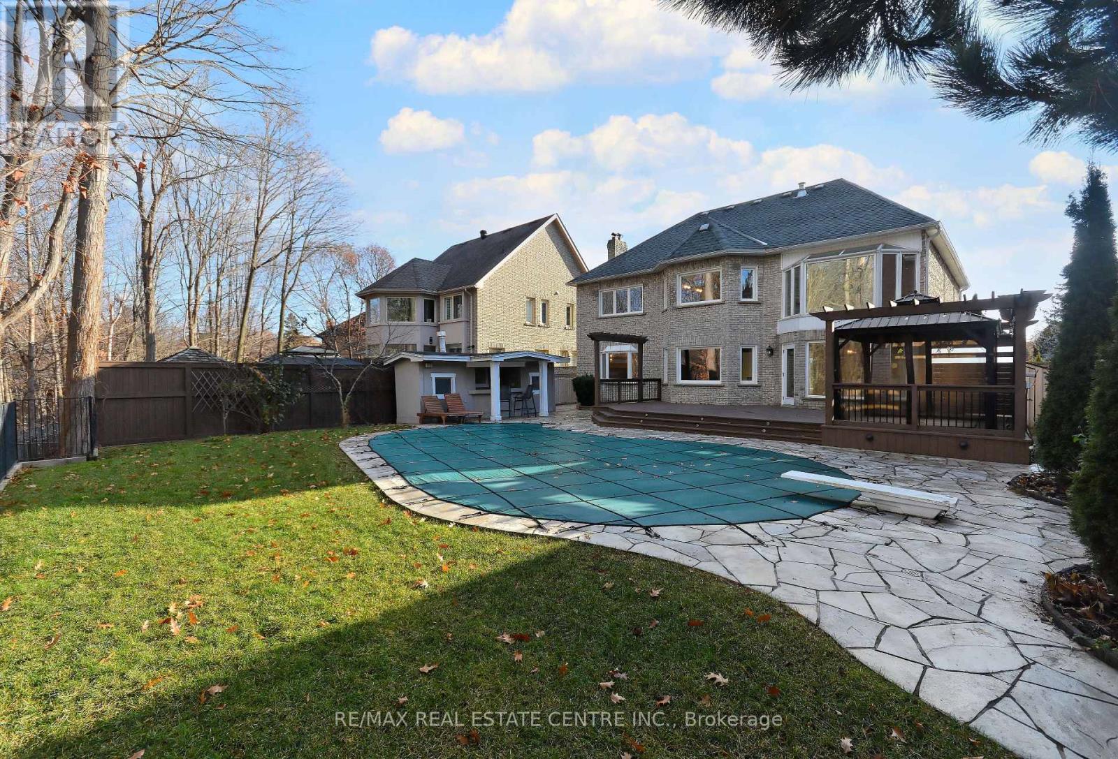 1837 Sevenoaks Drive, Mississauga, Ontario  L5K 2N5 - Photo 28 - W13876610