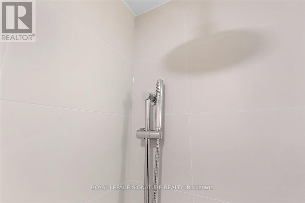 301 - 2450 Bloor Street W, Toronto, Ontario  M6S 0A9 - Photo 18 - W13876682