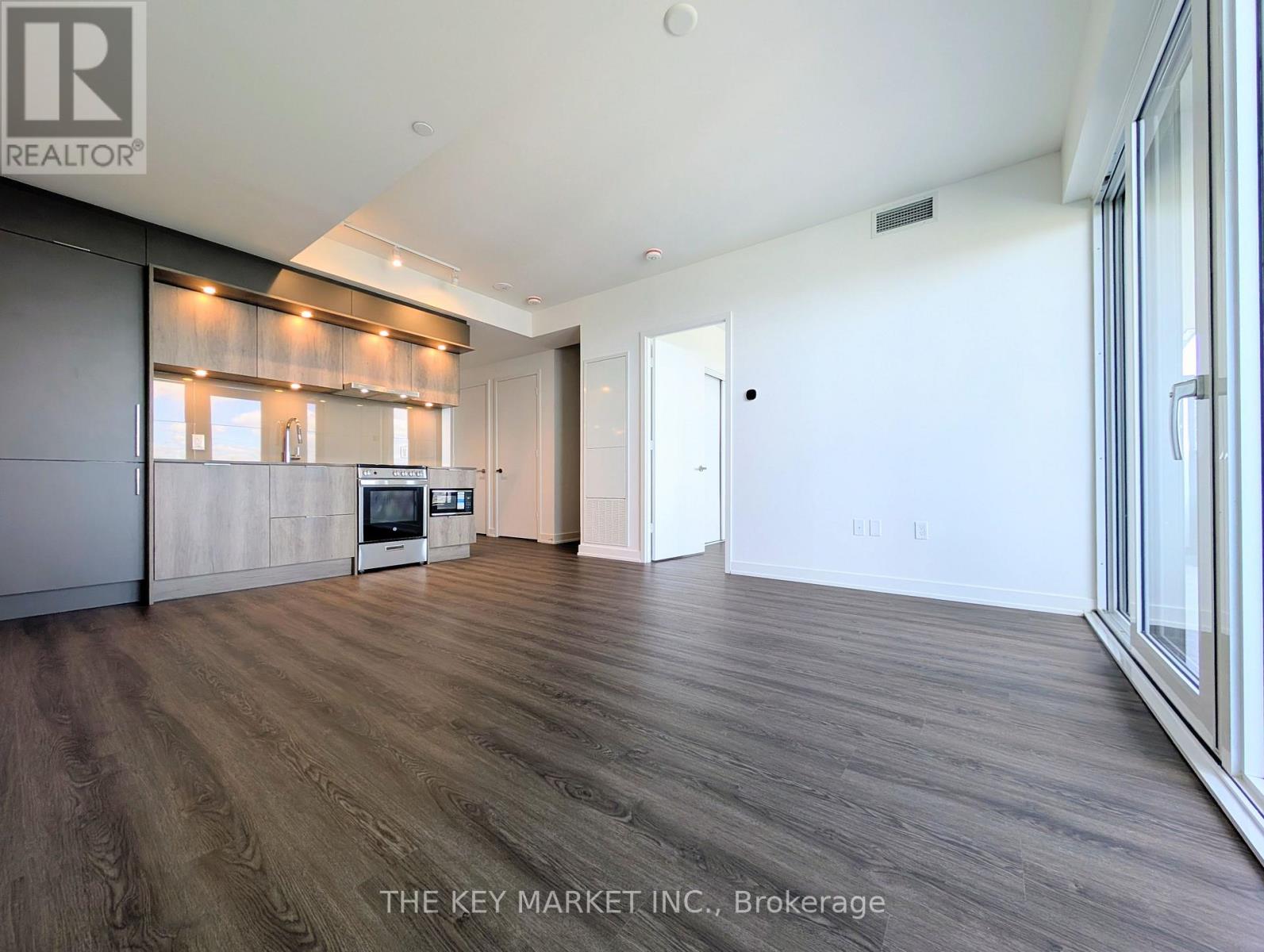 7204 - 448 Burnhamthorpe Road, Mississauga, Ontario  L5B 0R4 - Photo 15 - W13876692