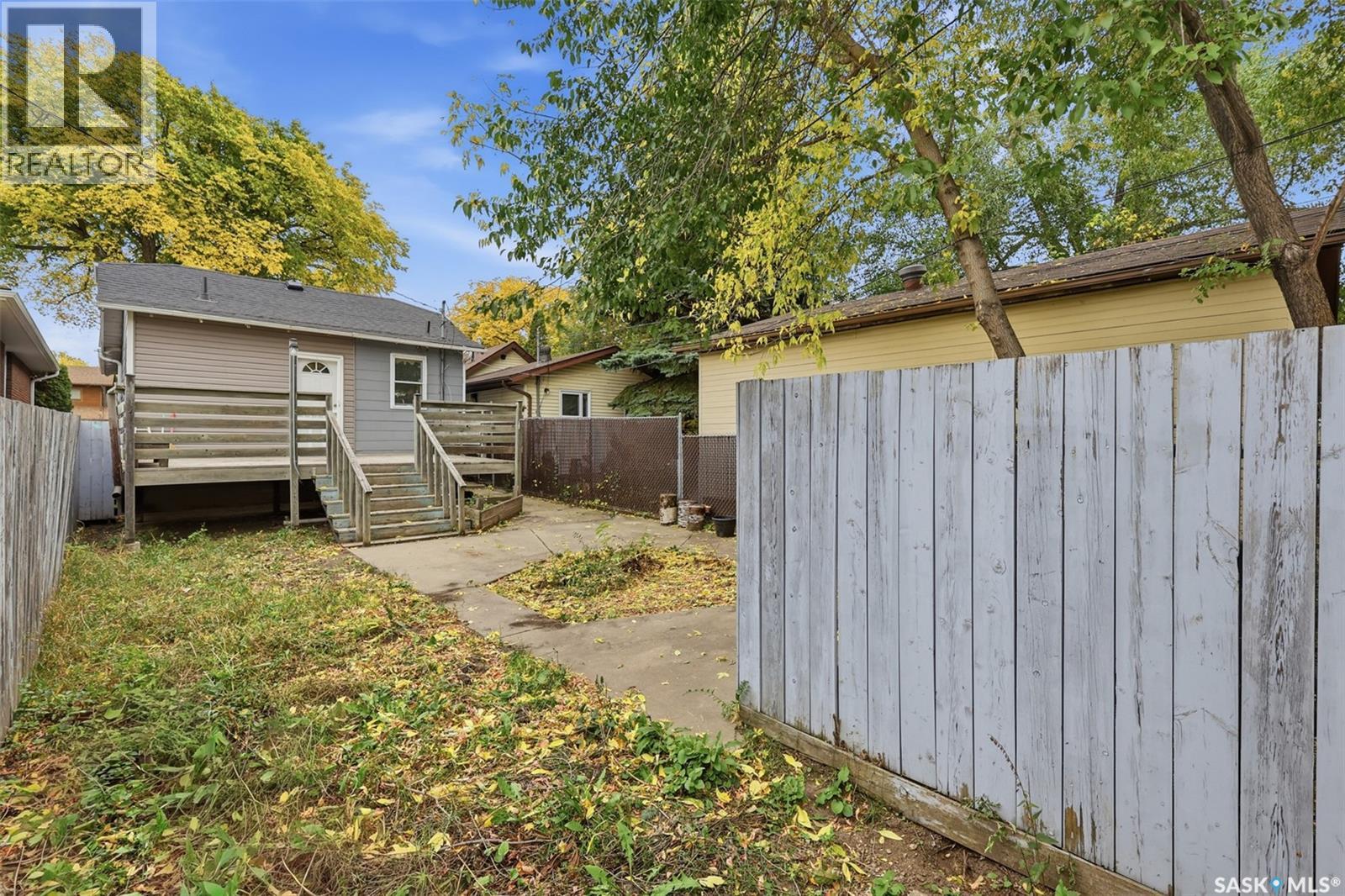 1417 G Avenue N, Saskatoon, Saskatchewan  S7L 2A8 - Photo 6 - SK050634
