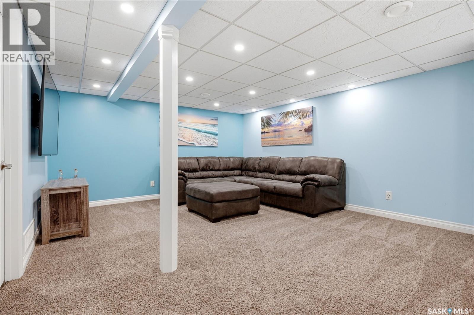 40 Pleasantview Bay, Regina, Saskatchewan  S4R 5H3 - Photo 22 - SK050500