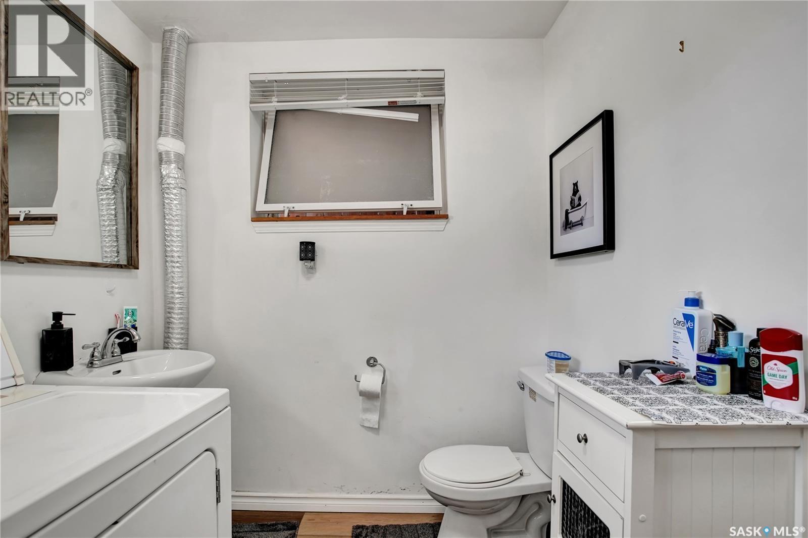 1104 4th Street E, Saskatoon, Saskatchewan  S7H 1K8 - Photo 26 - SK050495