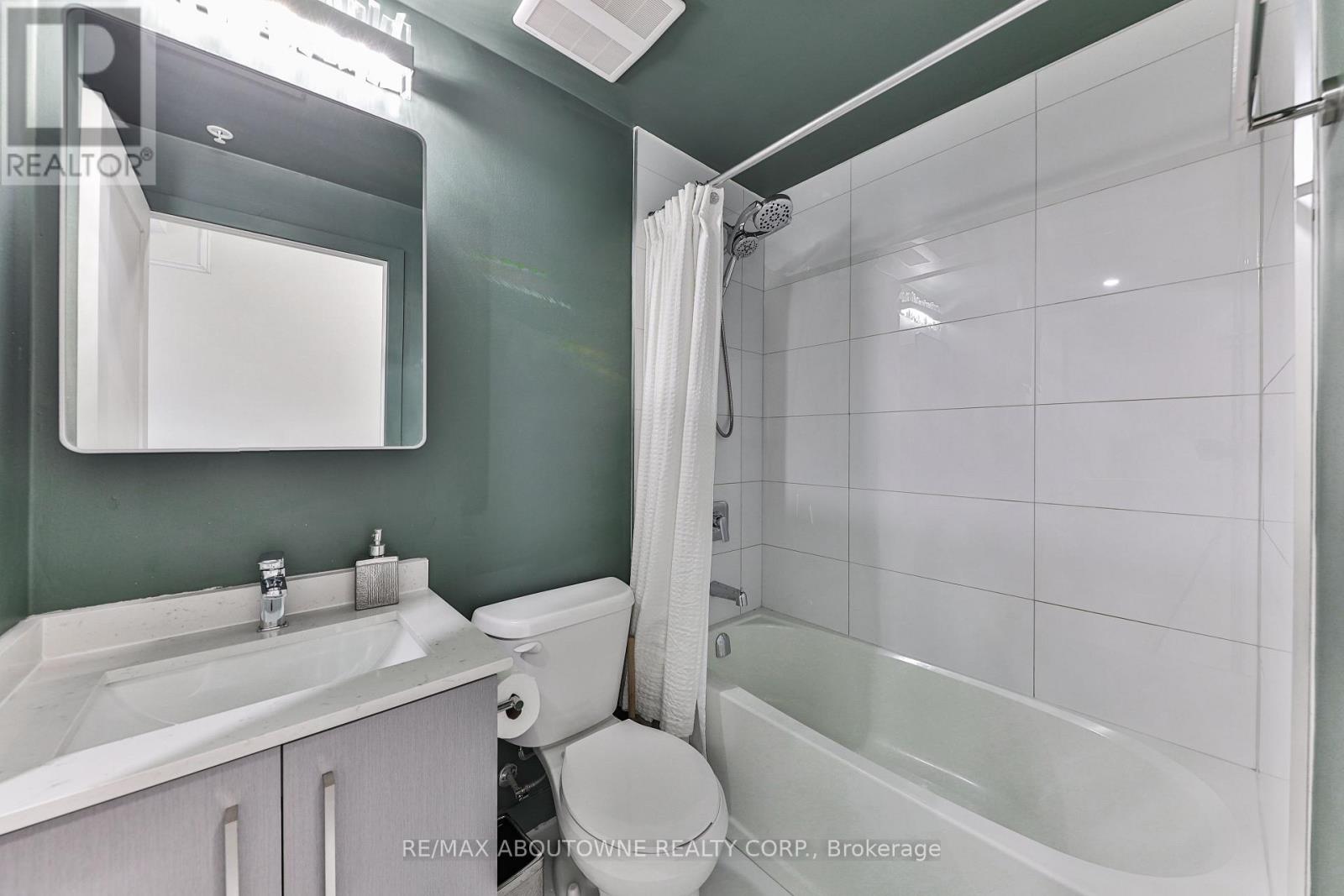 1806 - 15 Queen Street, Hamilton, Ontario  L8P 3R6 - Photo 6 - X13876572