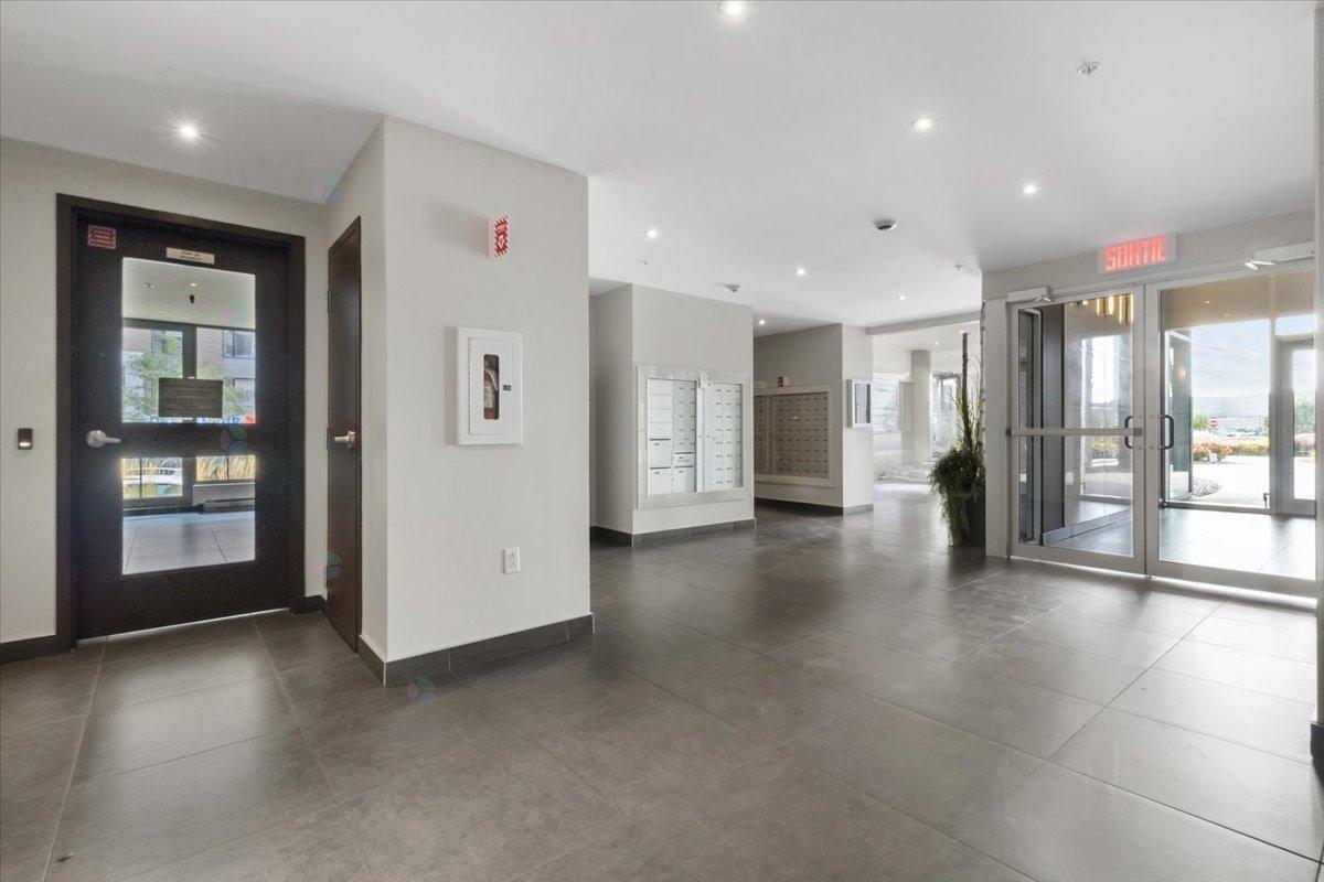 7051 Rue Allard|#601 Montréal (LaSalle) Quebec Canada H8N0E2 3