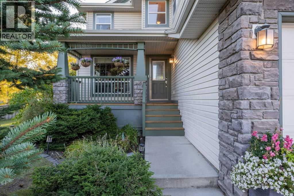 7 Springbank Mews SW, Calgary, Alberta  T3H 4V5 - Photo 2 - A2350613