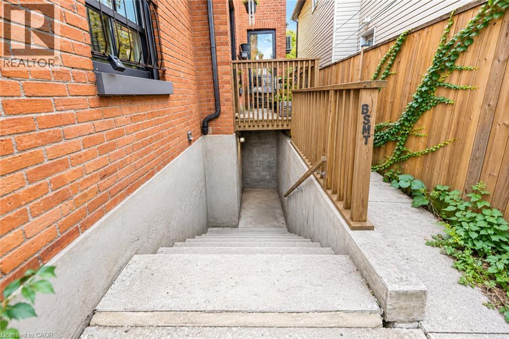 25 Grove Street Unit# 3, Hamilton, Ontario  L8N 1P4 - Photo 2 - 40870041