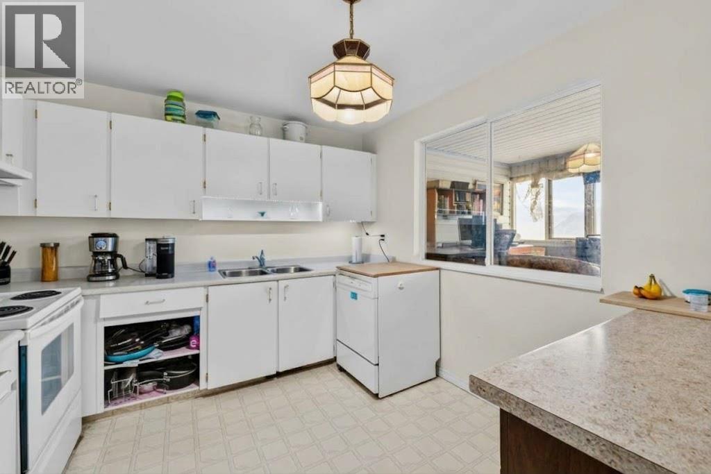 137 McGill Road Unit# 75