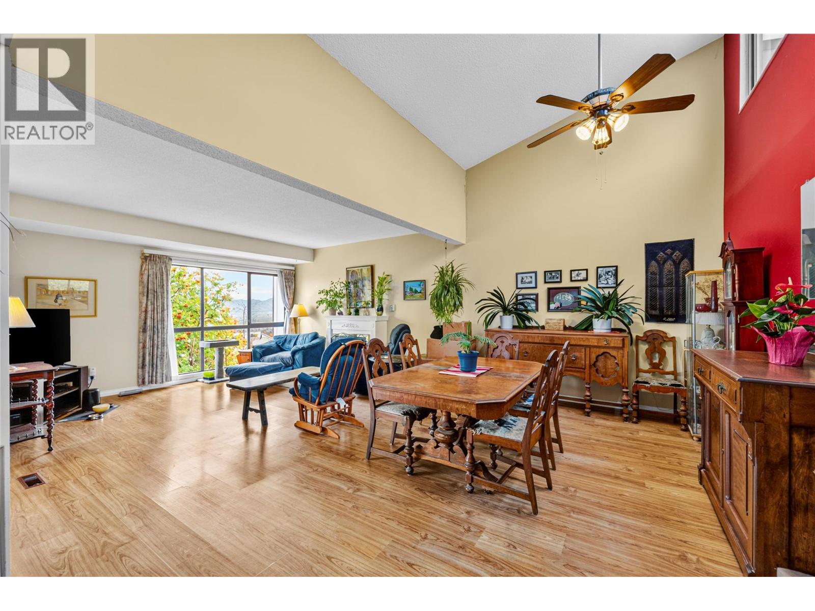 137 McGill Road Unit# 75