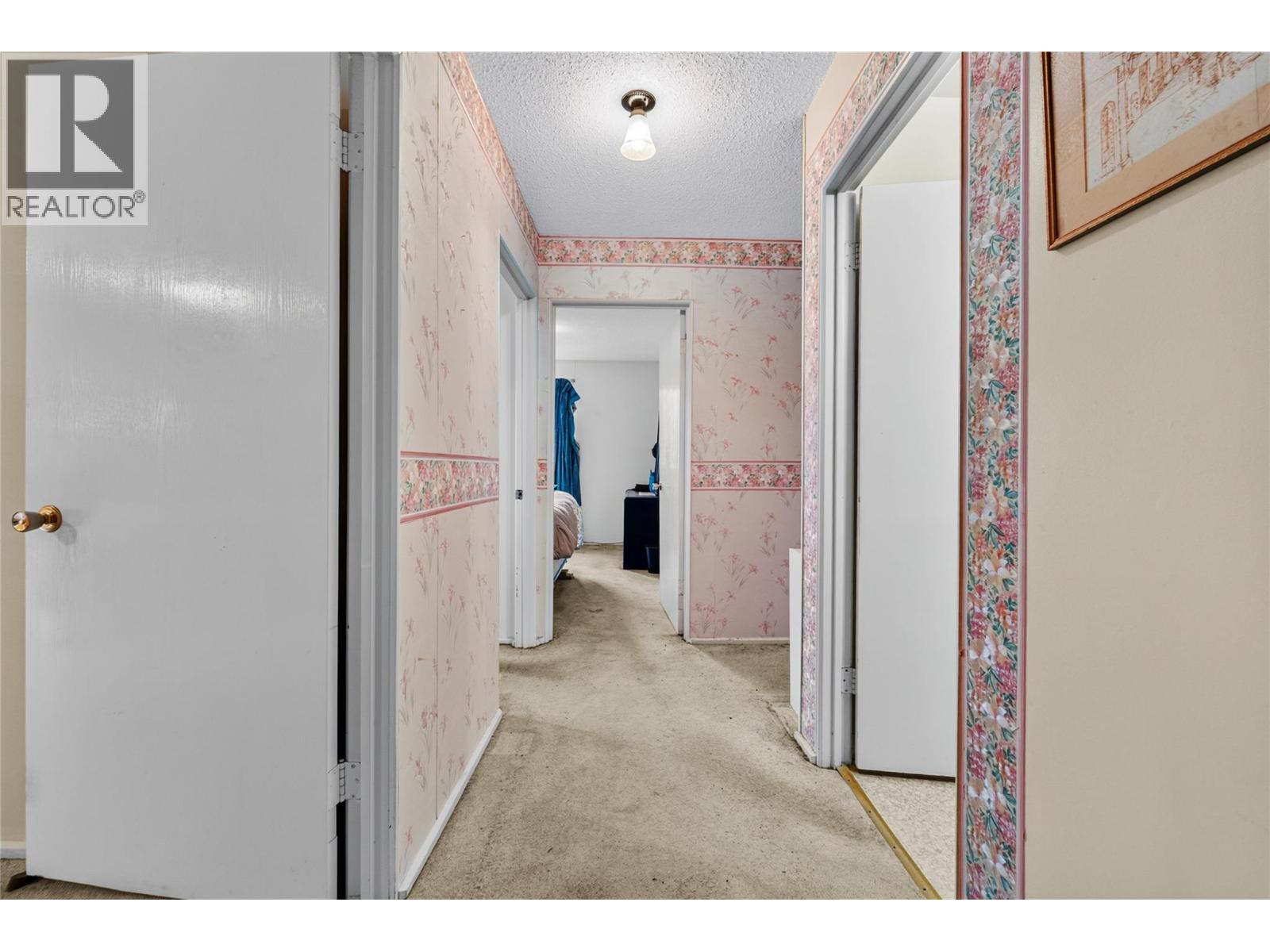 137 McGill Road Unit# 75