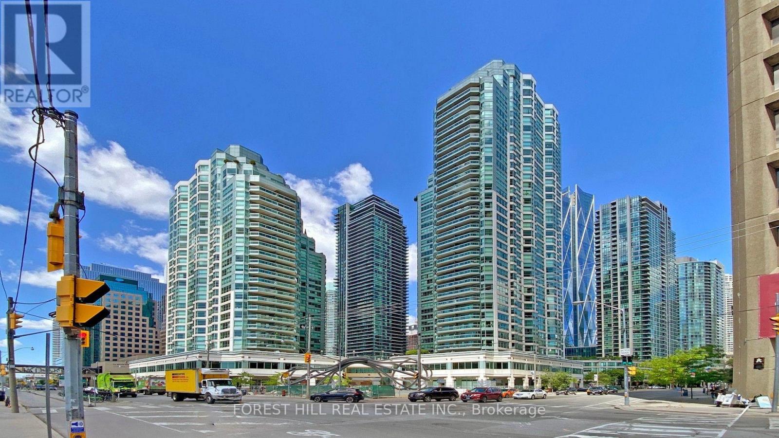 1810 - 10 Yonge Street, Toronto, Ontario  M5E 1R4 - Photo 14 - C13875860