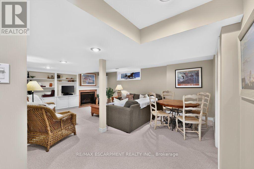 126 Wanita Road, Mississauga, Ontario  L5G 1B8 - Photo 32 - W13876654