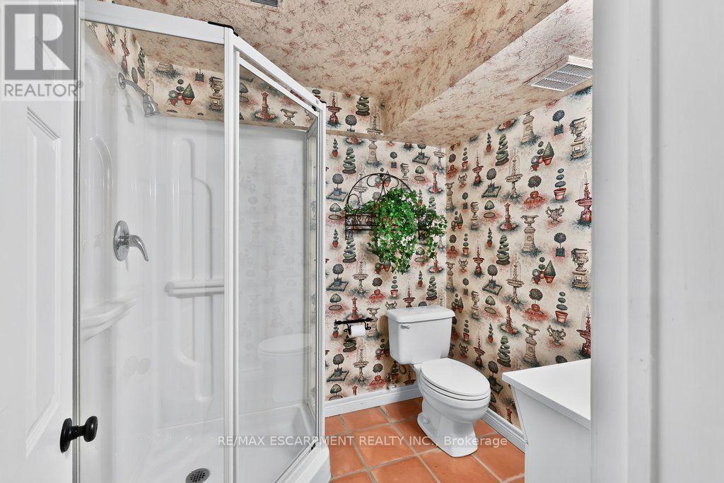 126 Wanita Road, Mississauga, Ontario  L5G 1B8 - Photo 37 - W13876654