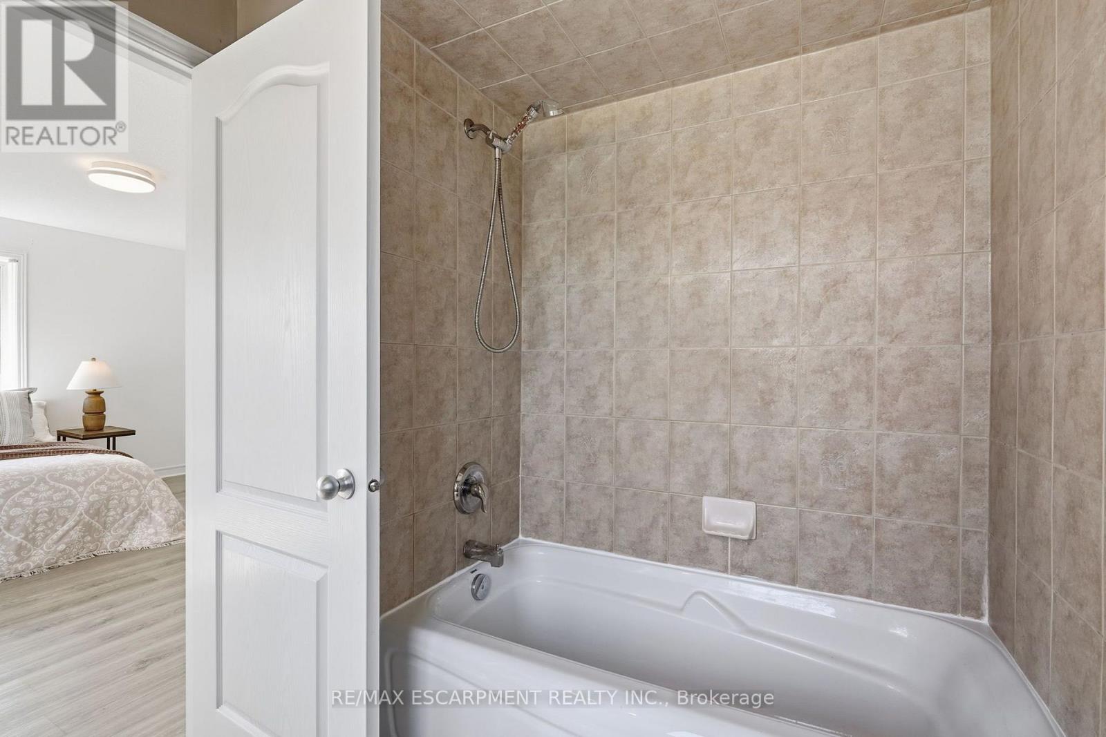 8 - 400 Stonehenge Drive, Hamilton, Ontario  L9K 0A2 - Photo 21 - X13876574