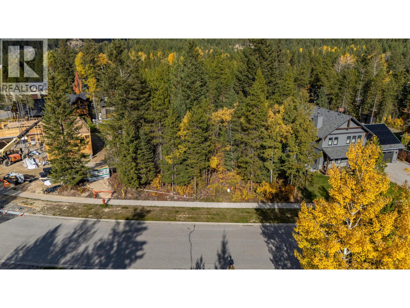 1520 Quartz Crescent, Golden, British Columbia