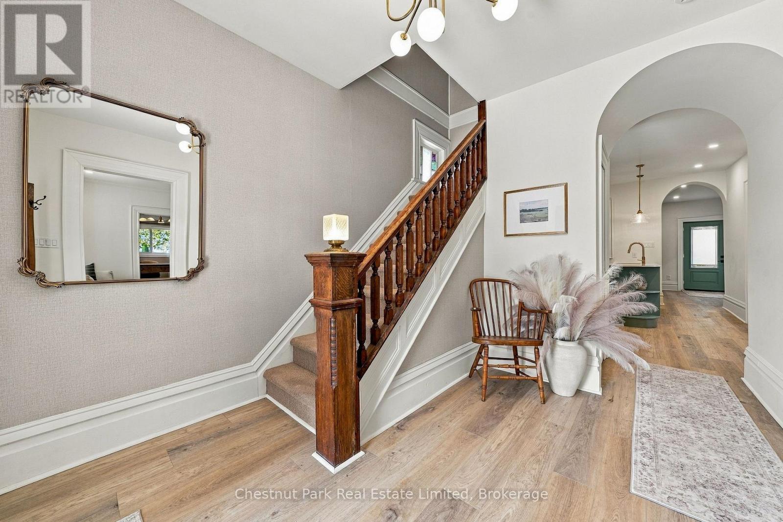 372 Main Street, Prince Edward County, Ontario  K0K 3L0 - Photo 5 - X13876960