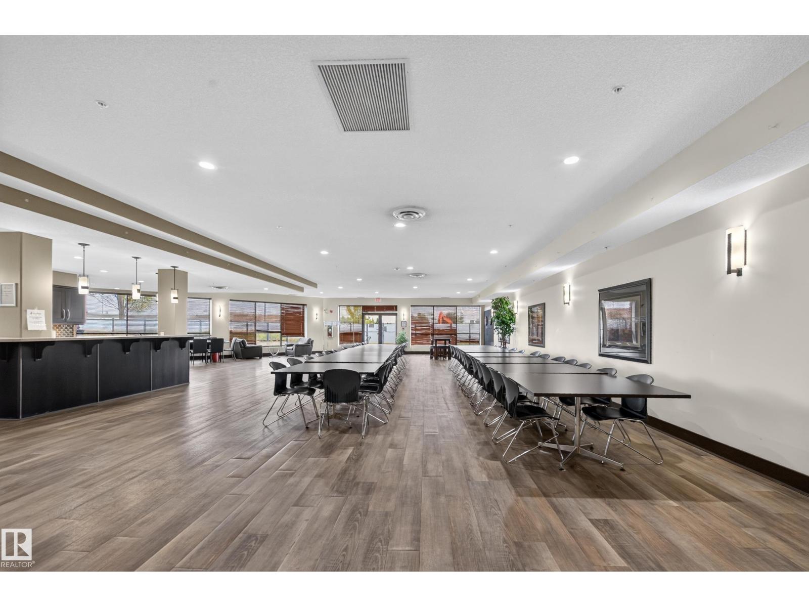 #414 7909 71 ST NW