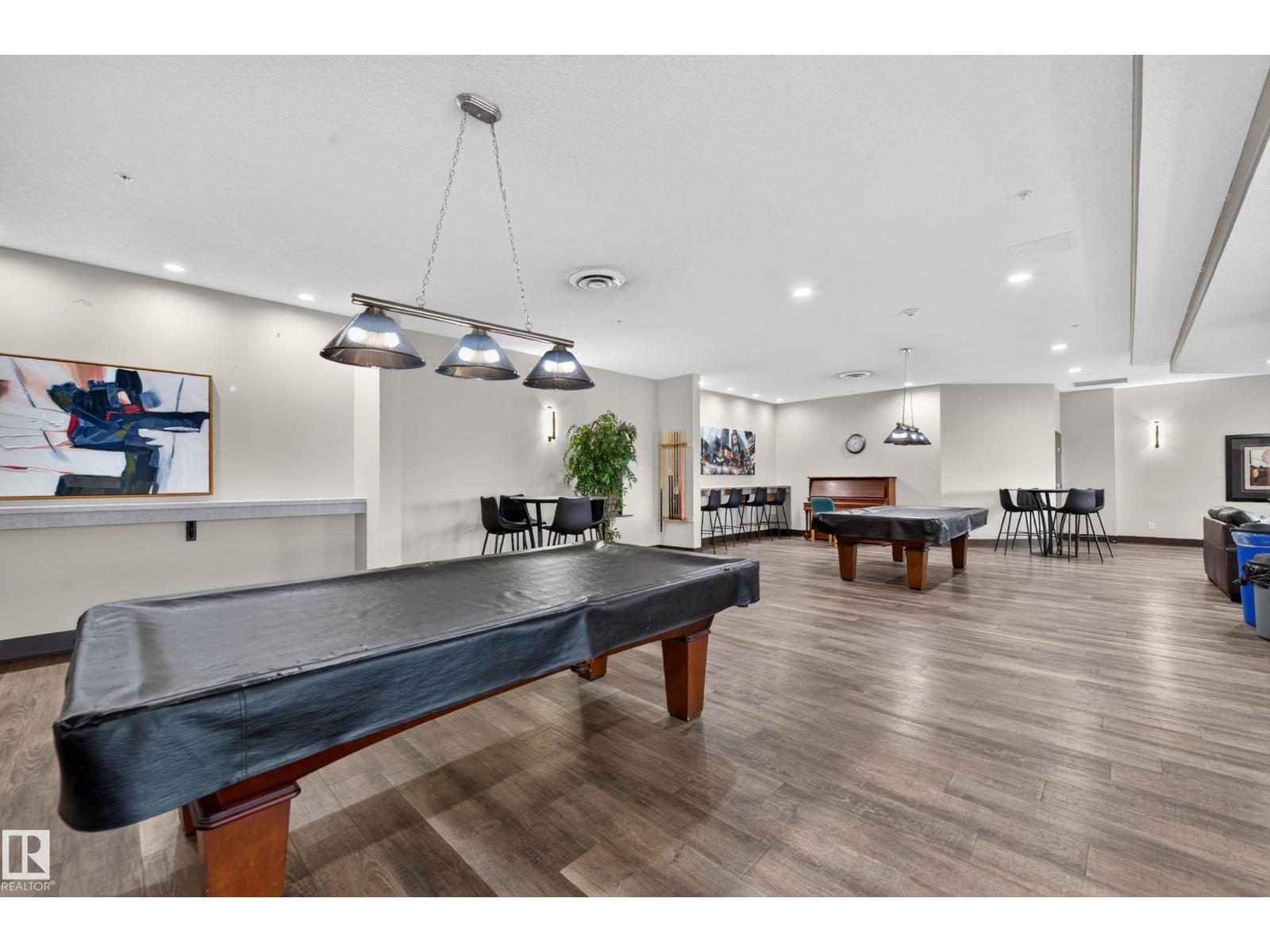 #414 7909 71 ST NW