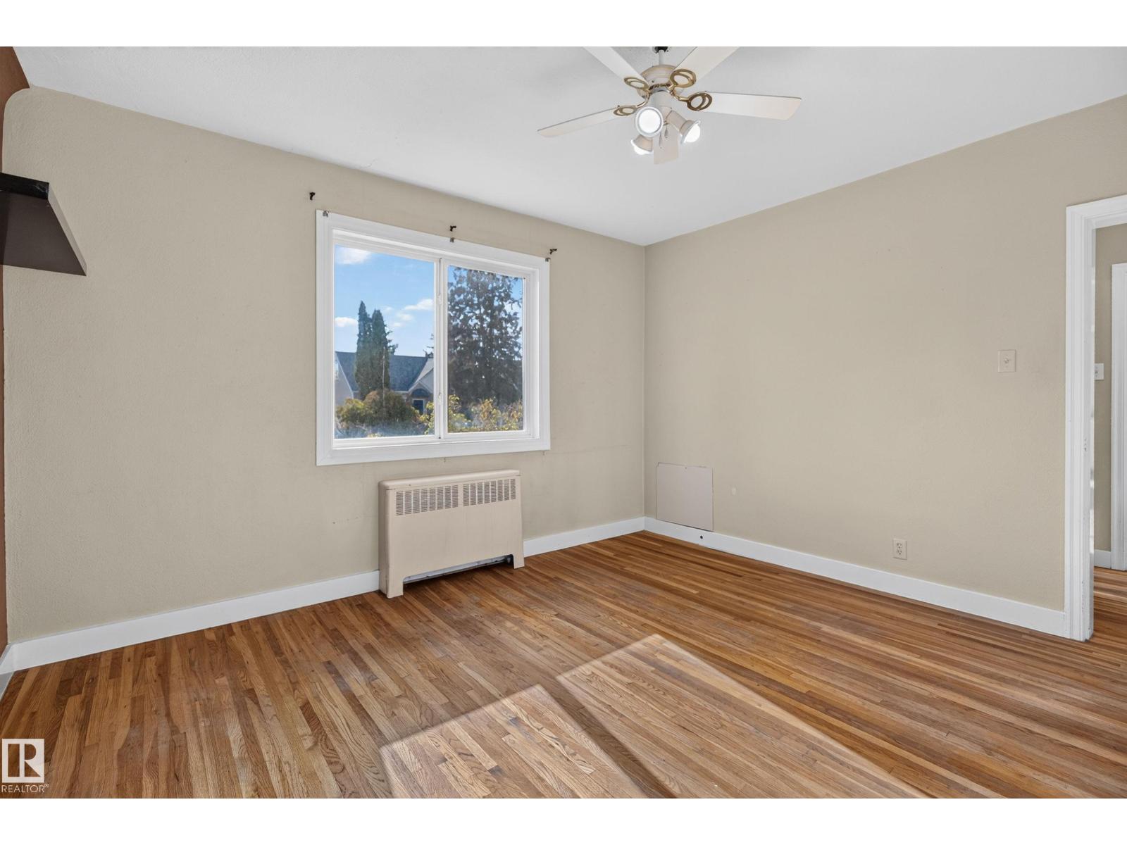 #7 11614 112 AV NW
