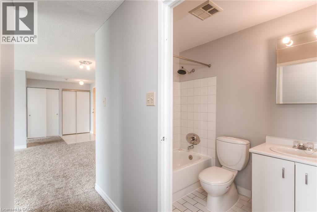 55 Blue Springs Drive Unit# 804, Waterloo, Ontario  N2J 4T3 - Photo 21 - 40846506