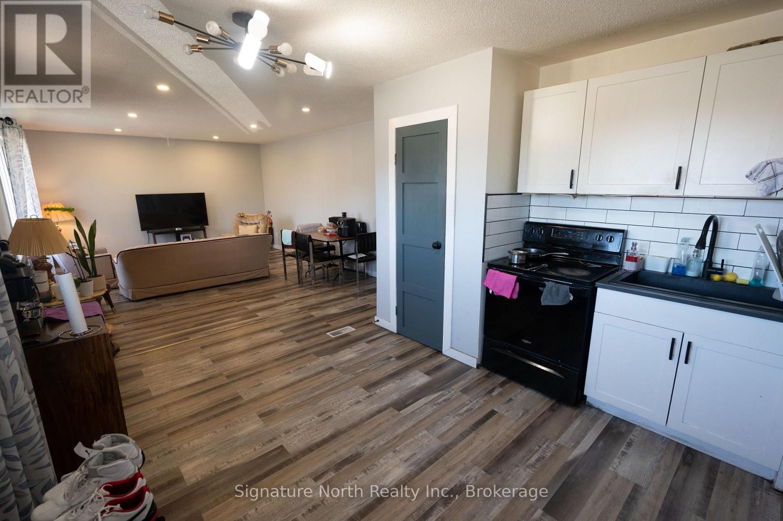 420 Edward Street N, Thunder Bay, Ontario  P7C 4P8 - Photo 13 - X13875536